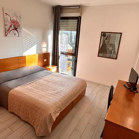 Hotel i Ciliegi-3